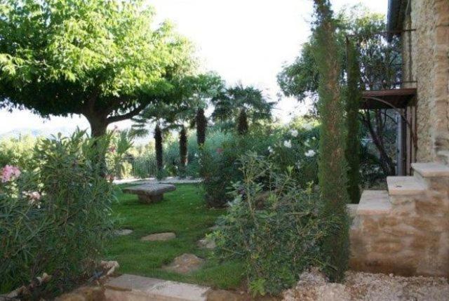 Le Mas De La Lombarde Lourmarin Buitenkant foto