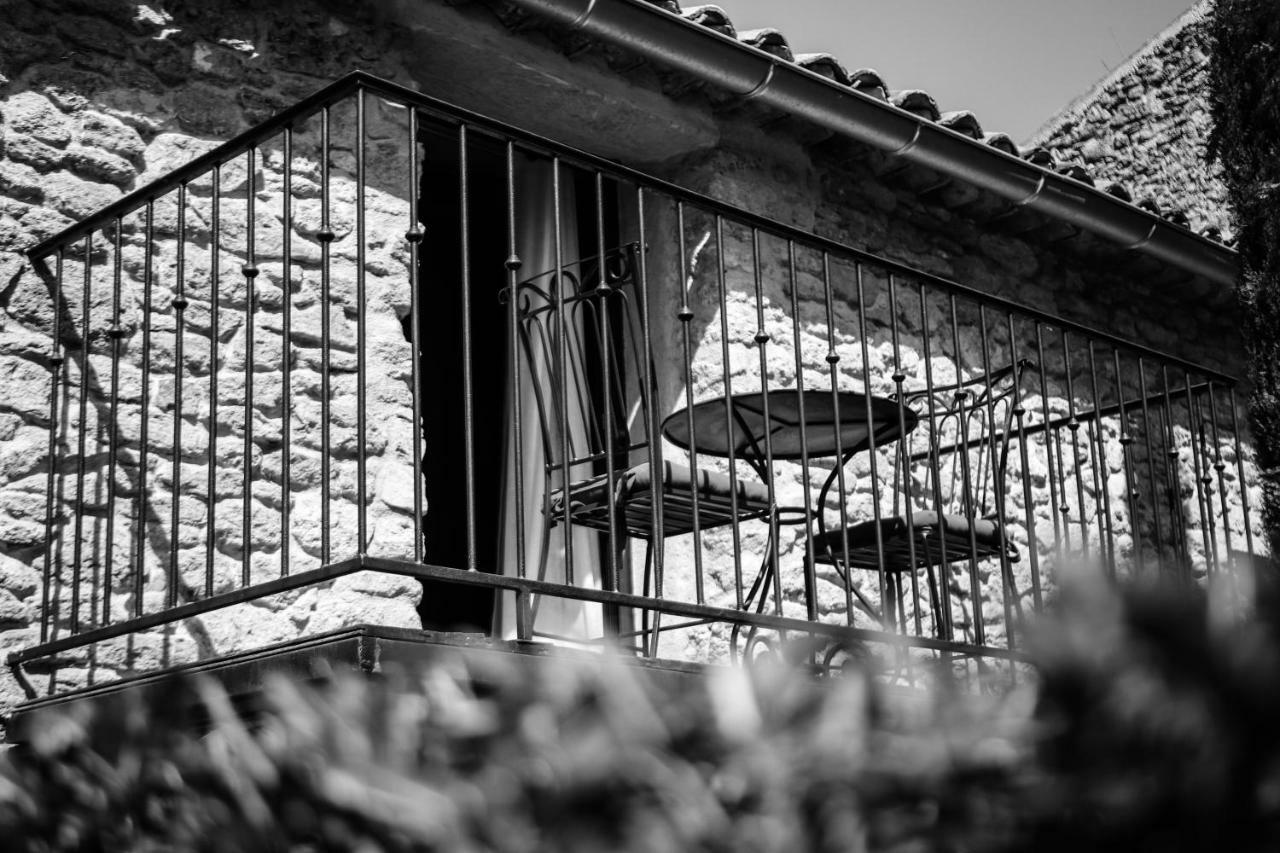 Le Mas De La Lombarde Lourmarin Buitenkant foto